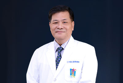 總院長 莊鶴麟 醫師專治減重、感冒、失眠、高血壓、肝膽疾病、糖尿病、睡眠障礙、體質調整、過敏性鼻炎、胃炎、中風後遺症、顏面神經麻痺、扭傷挫傷拉傷、關節炎、頸肩痠痛、坐骨神經痛、婦女病、小兒轉骨、腸胃障礙、青春痘、蕁麻疹、濕疹、痔瘡<br>內科：咳嗽、過敏、睡眠障礙、腸胃疾患、異位性皮膚炎、運動傷害、職業傷害、腎炎、心悸、肥胖症、高血脂症、神經衰弱、肝膽疾病、食慾不振、更年期障礙、久咳、眼睛乾澀、、高膽固醇、血管硬化